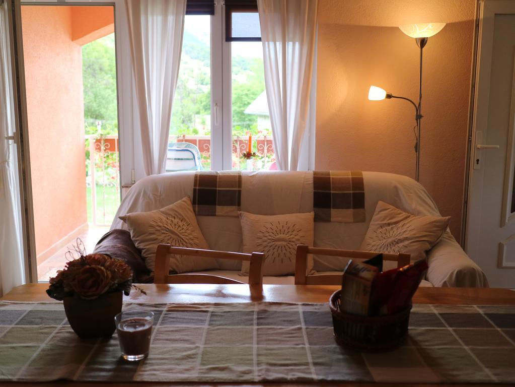 Apartment Luka Kuterevo Εξωτερικό φωτογραφία