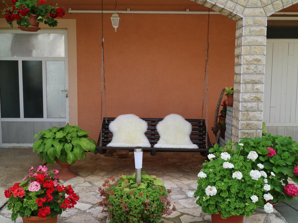 Apartment Luka Kuterevo Εξωτερικό φωτογραφία